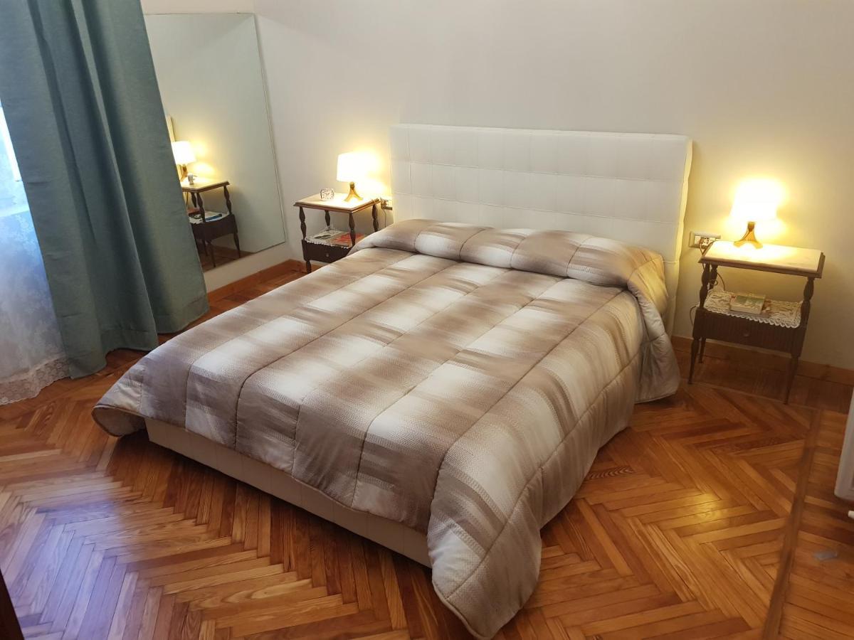אסטי Appartamento Rosalba מראה חיצוני תמונה